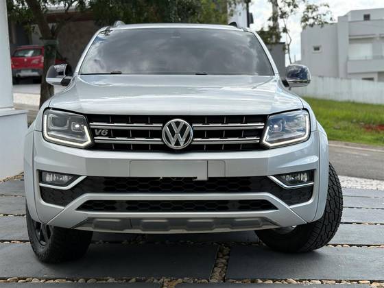 VOLKSWAGEN AMAROK 3.0 V6 TDI DIESEL HIGHLINE CD 4MOTION AUTOMÁTICO